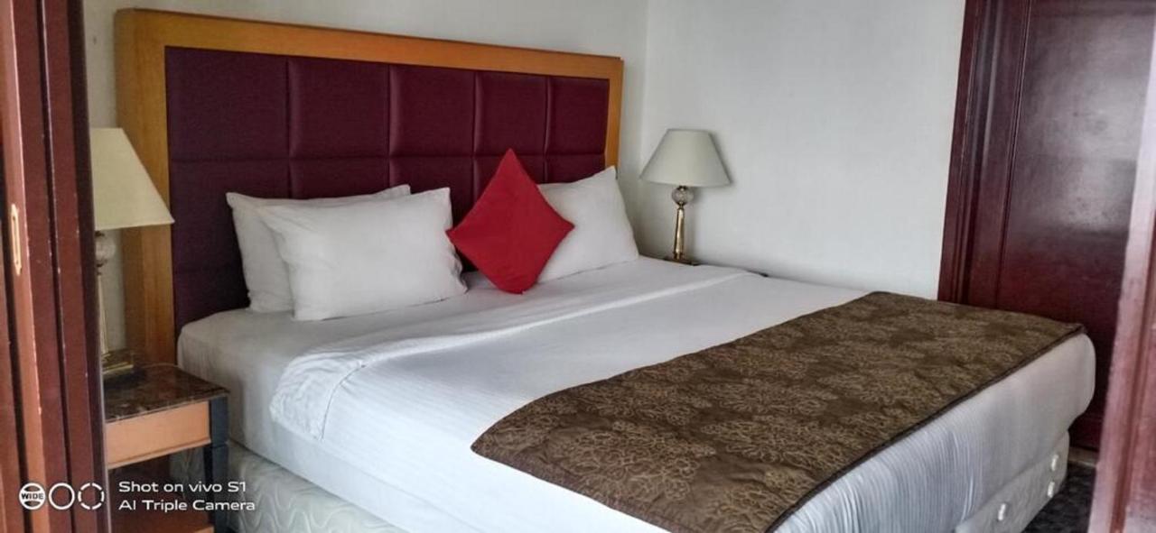 Victory Apartment Berjaya Times Square Kl Kuala Lumpur Dış mekan fotoğraf