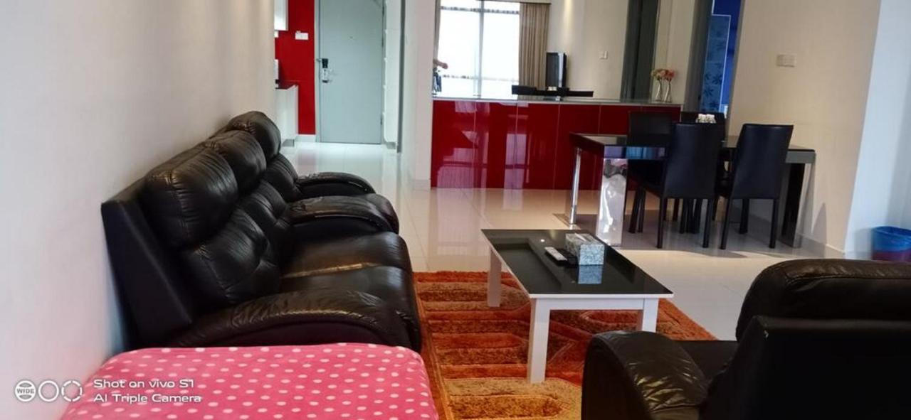 Victory Apartment Berjaya Times Square Kl Kuala Lumpur Dış mekan fotoğraf